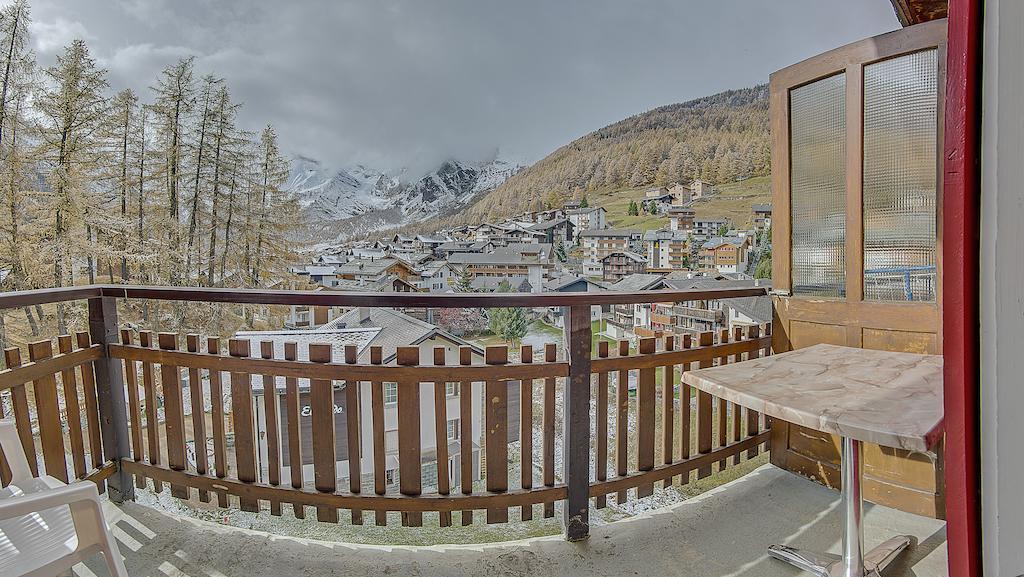 Anemone Apartman Saas Fee Szoba fotó